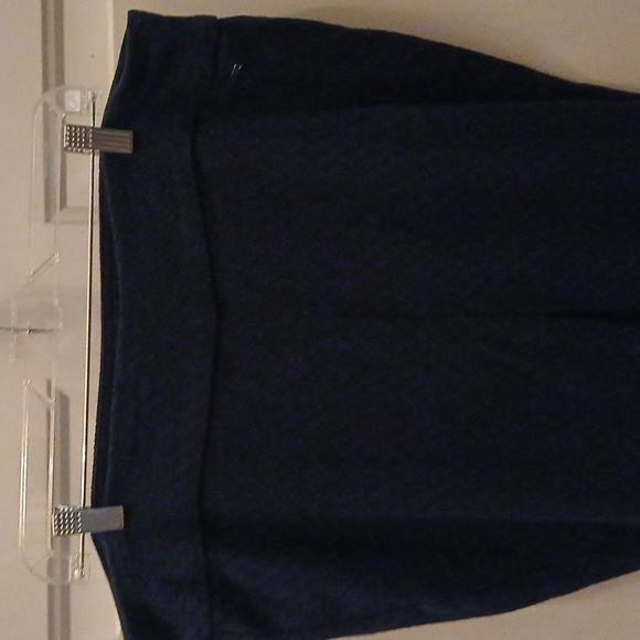 Roz and Ali dark blue/black capri - Picture 2 of 5